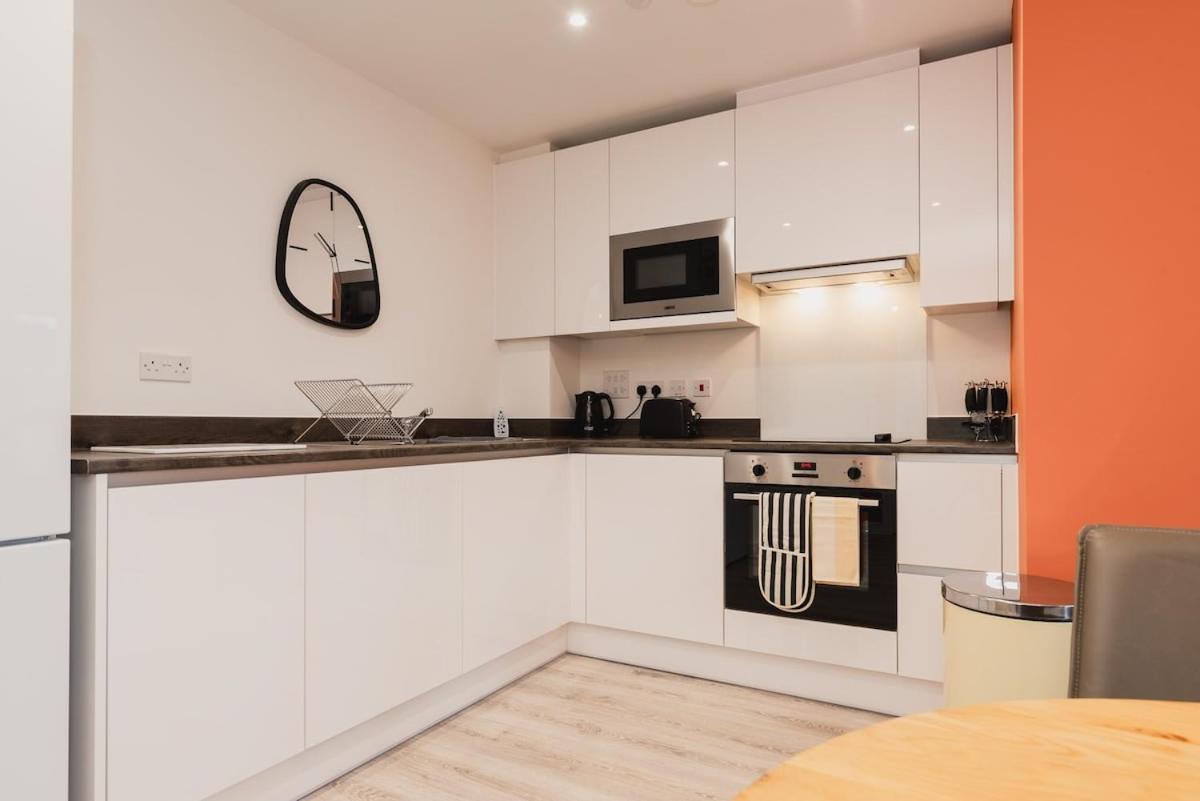 Stayzeni, Hardwick House Derby 2 Bed Apartment ภายนอก รูปภาพ