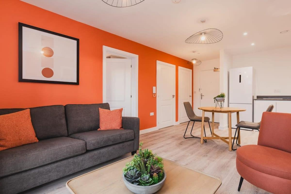 Stayzeni, Hardwick House Derby 2 Bed Apartment ภายนอก รูปภาพ